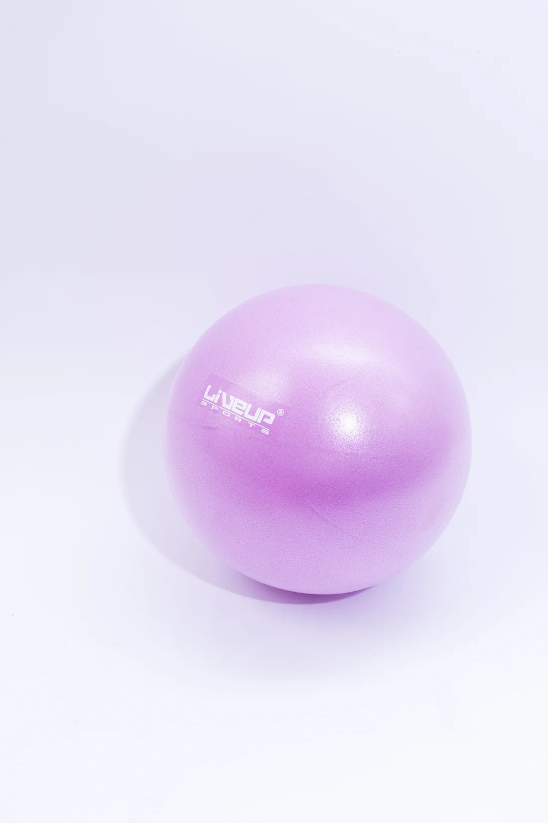 Фитбол LiveUp Mini Ball для эффективных тренировок