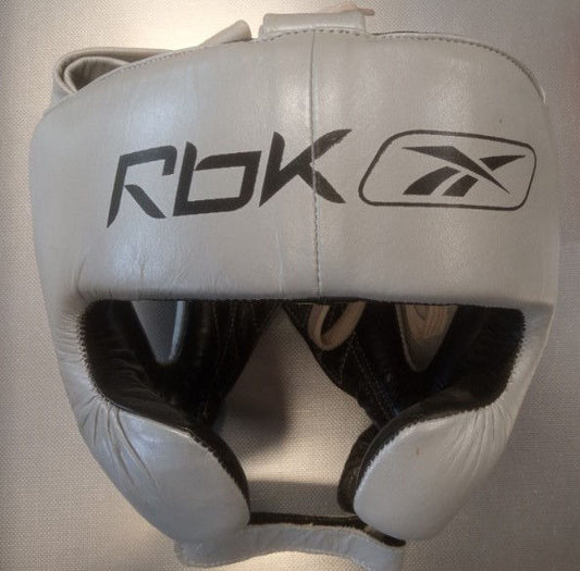 Боксерский шлем Reebok, защита головы из кожи